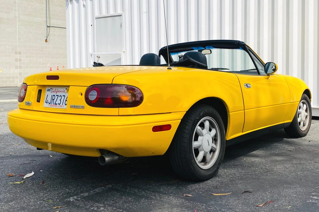1992 Mazda NA MX-5 Miata - Image 4 of 31