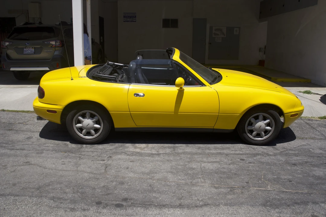 1992 Mazda NA MX-5 Miata - Image 12 of 31