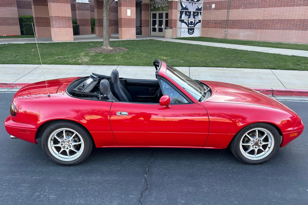 1992 Mazda NA MX-5 Miata - Image 3 of 31