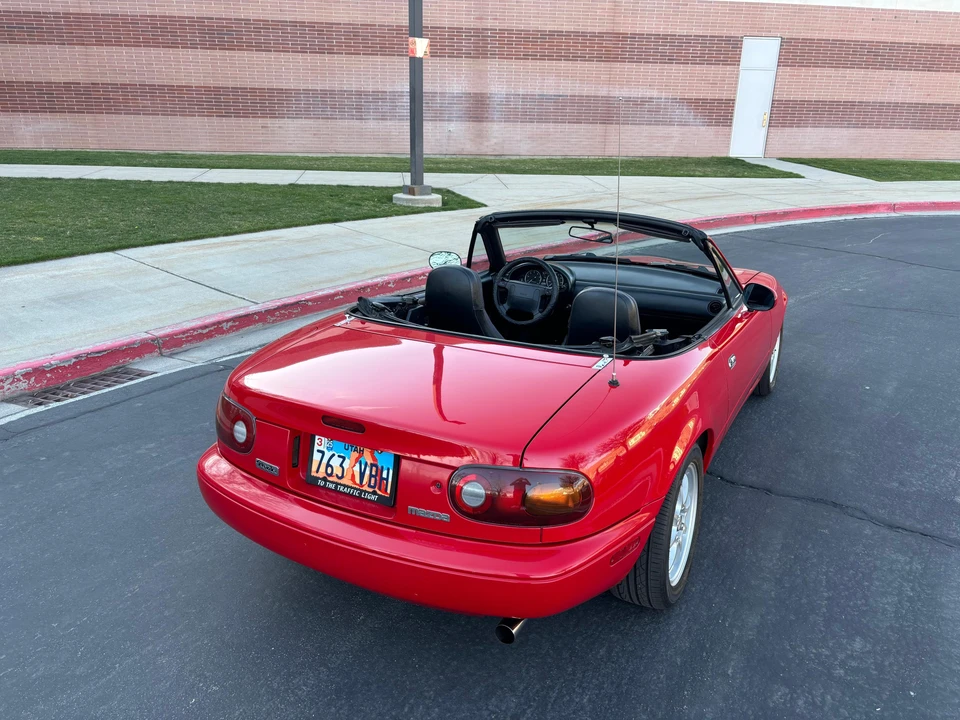1992 Mazda NA MX-5 Miata - Image 22 of 31