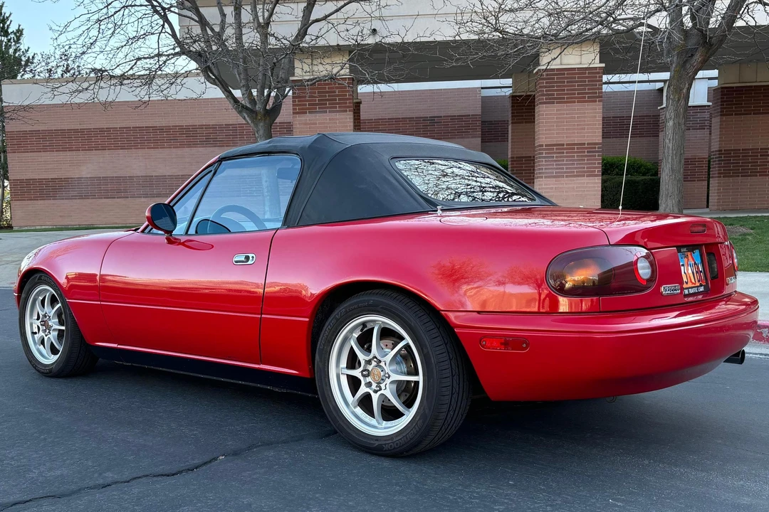 1992 Mazda NA MX-5 Miata - Image 4 of 31