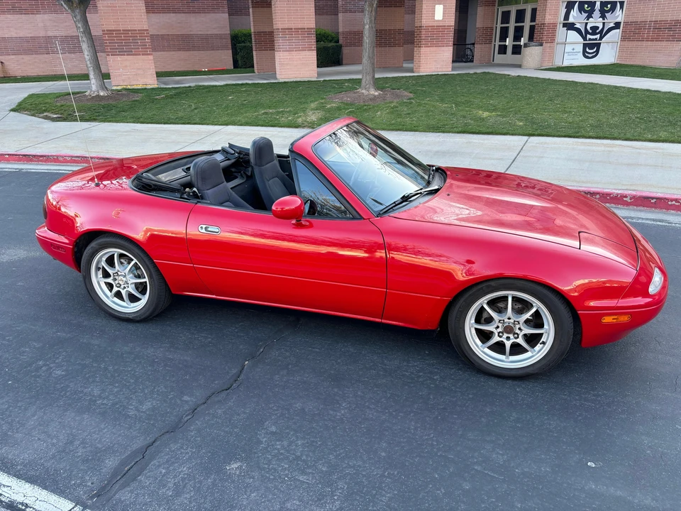 1992 Mazda NA MX-5 Miata - Image 28 of 31