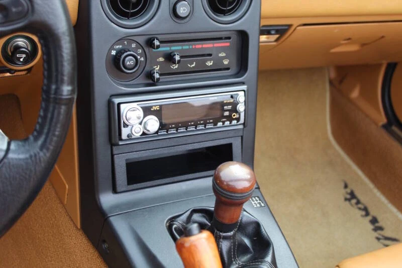 1992 Mazda NA MX-5 Miata - Image 22 of 26