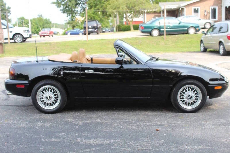 1992 Mazda NA MX-5 Miata - Image 3 of 26