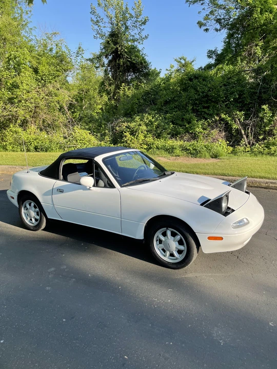 1992 Mazda NA MX-5 Miata - Image 2 of 31