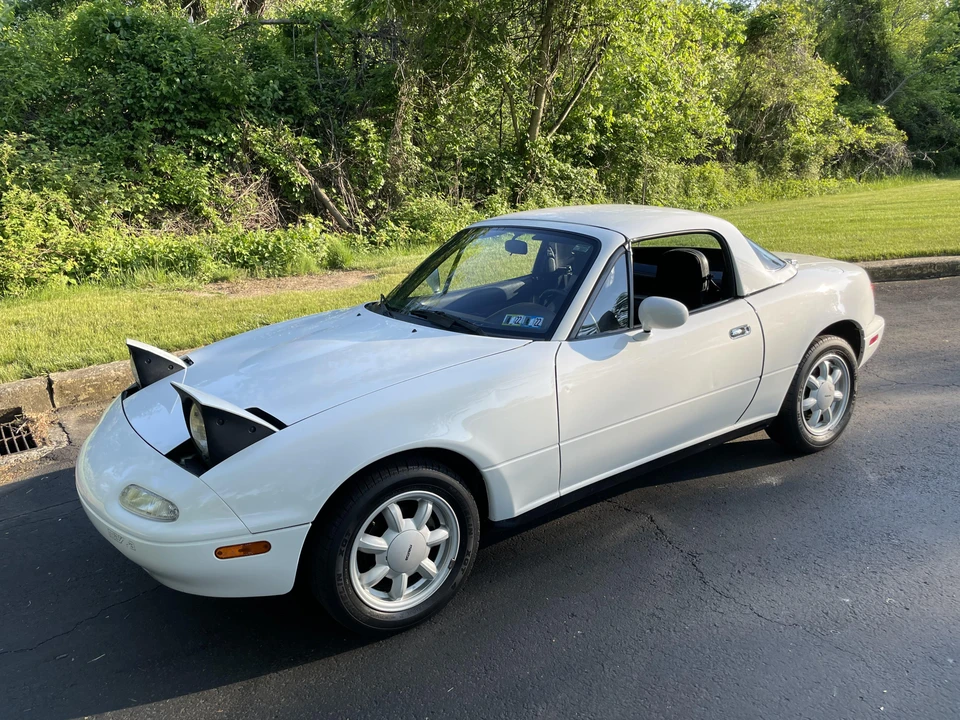 1992 Mazda NA MX-5 Miata - Image 17 of 31