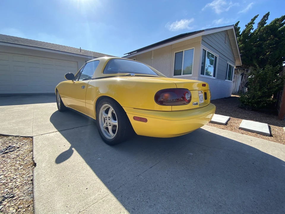 1992 Mazda NA MX-5 Miata - Image 14 of 31