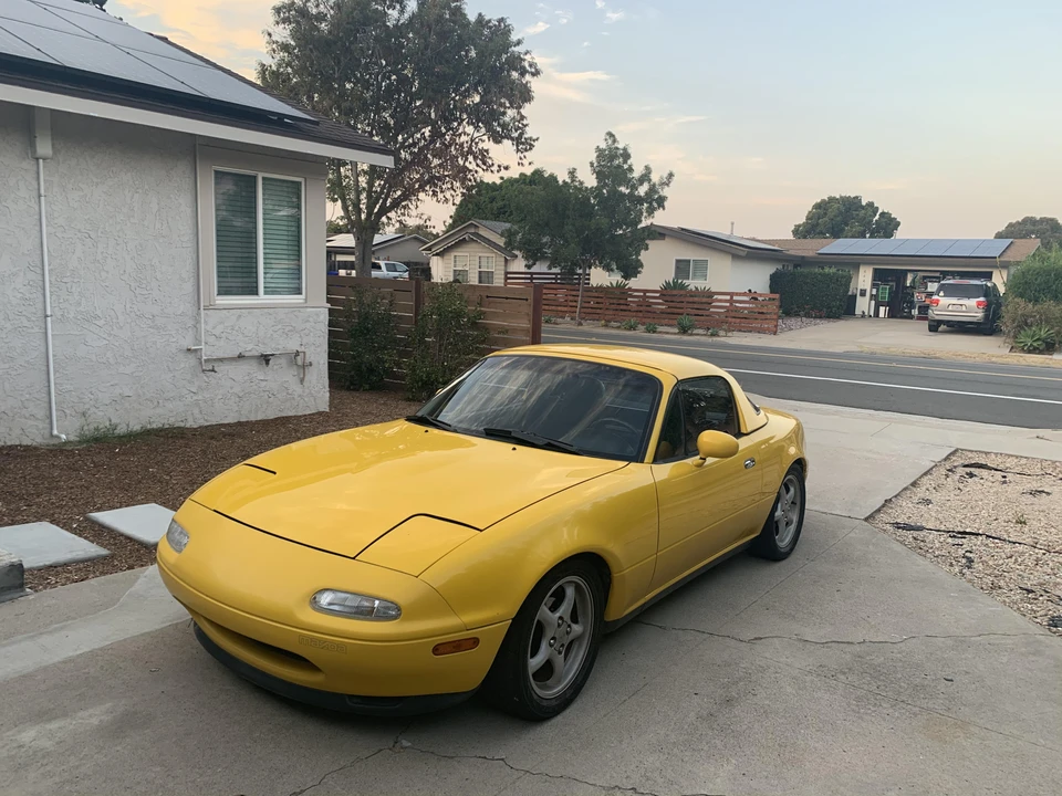 1992 Mazda NA MX-5 Miata - Image 8 of 31