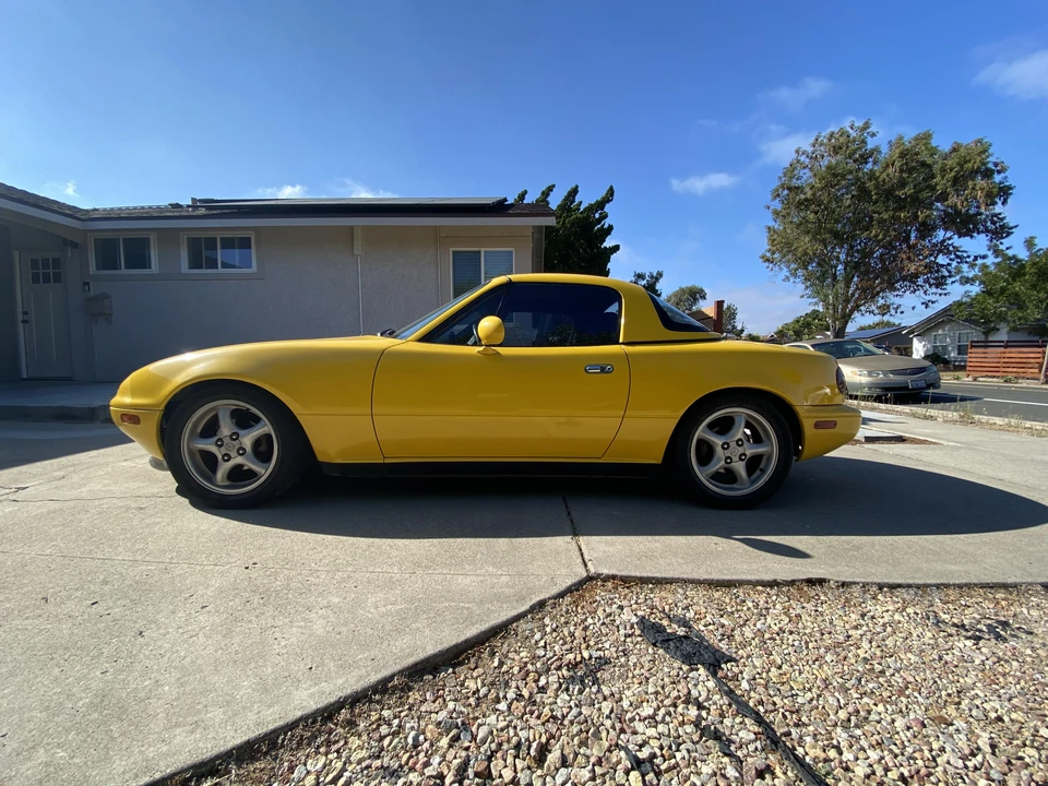 1992 Mazda NA MX-5 Miata - Image 11 of 31