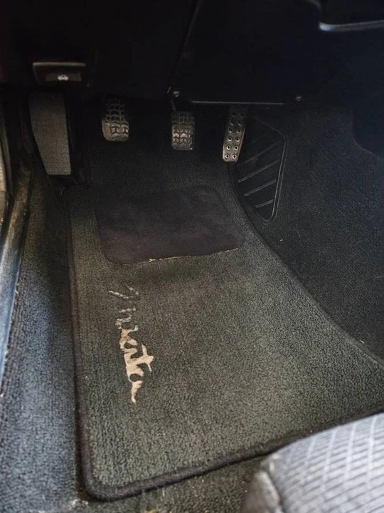 1992 Mazda NA MX-5 Miata - Image 15 of 24