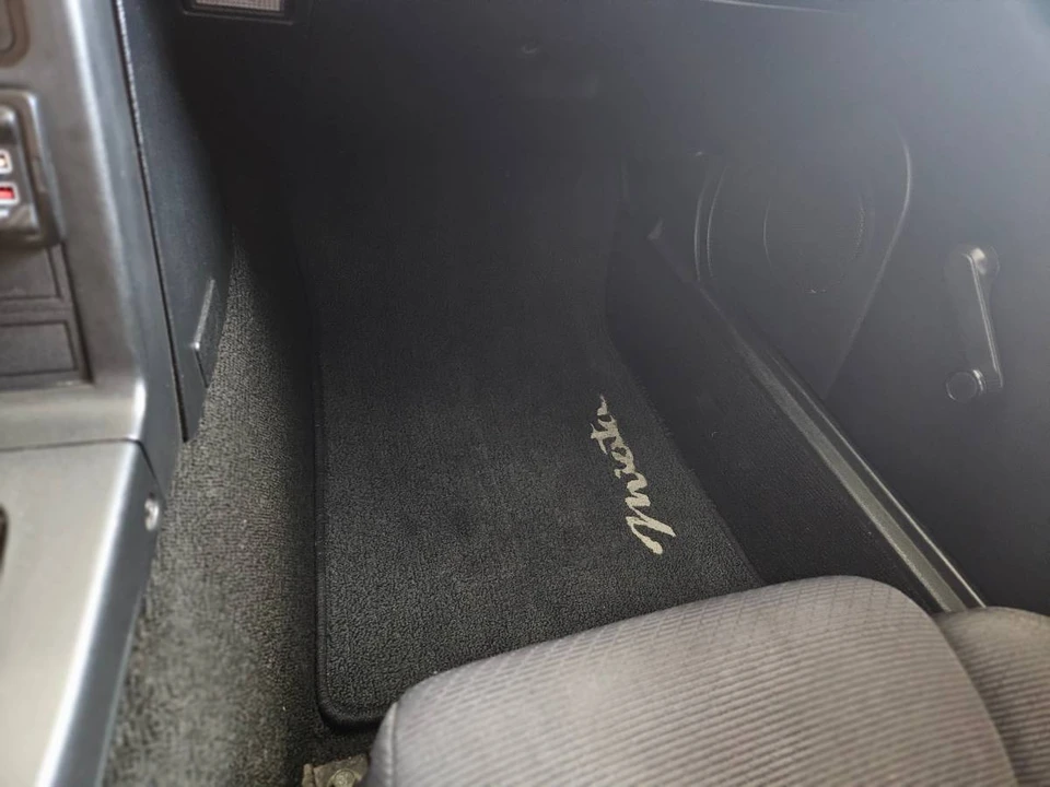 1992 Mazda NA MX-5 Miata - Image 16 of 24