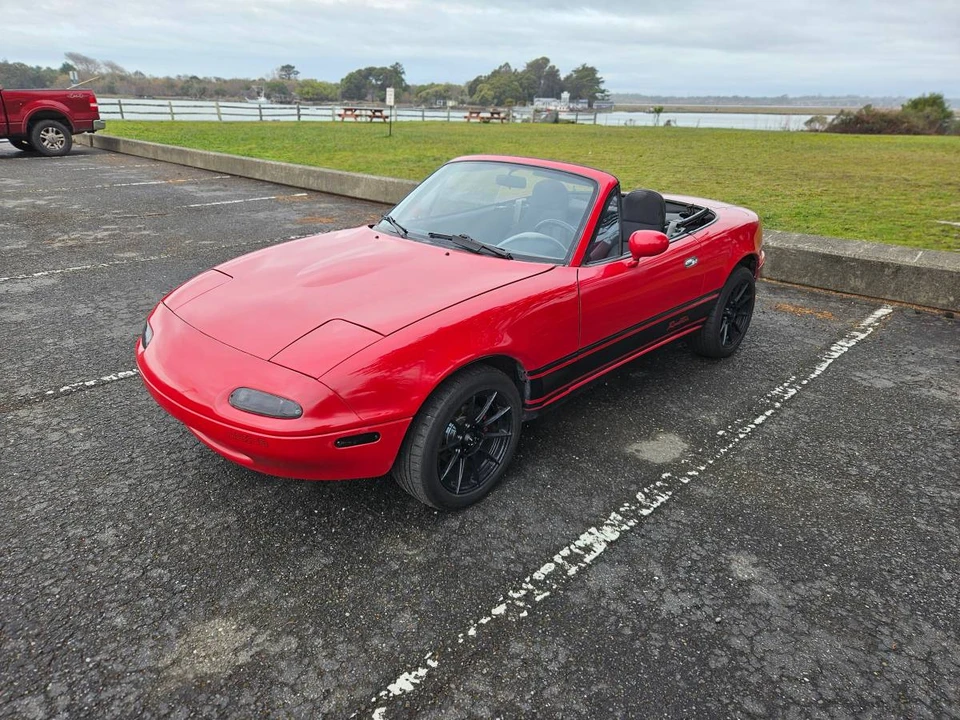 1992 Mazda NA MX-5 Miata - Image 7 of 24