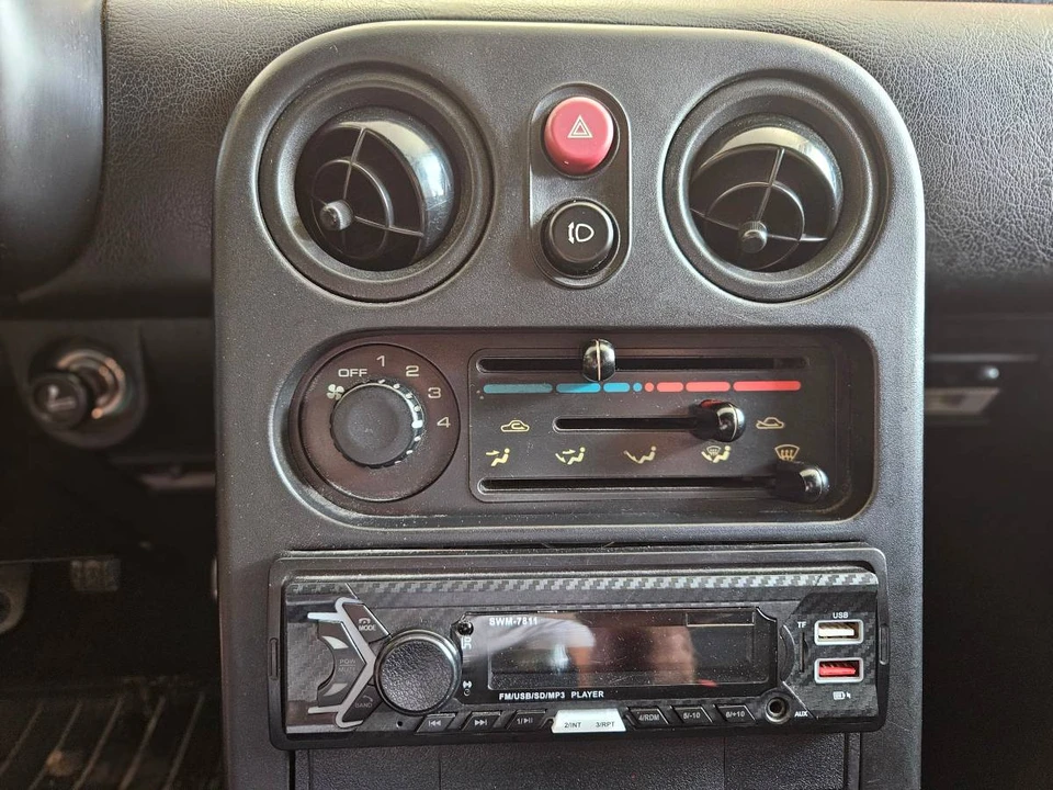 1992 Mazda NA MX-5 Miata - Image 20 of 24