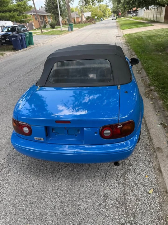 1992 Mazda NA MX-5 Miata - Image 5 of 9