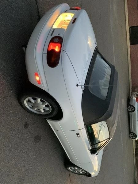 1992 Mazda NA MX-5 Miata - Image 19 of 20