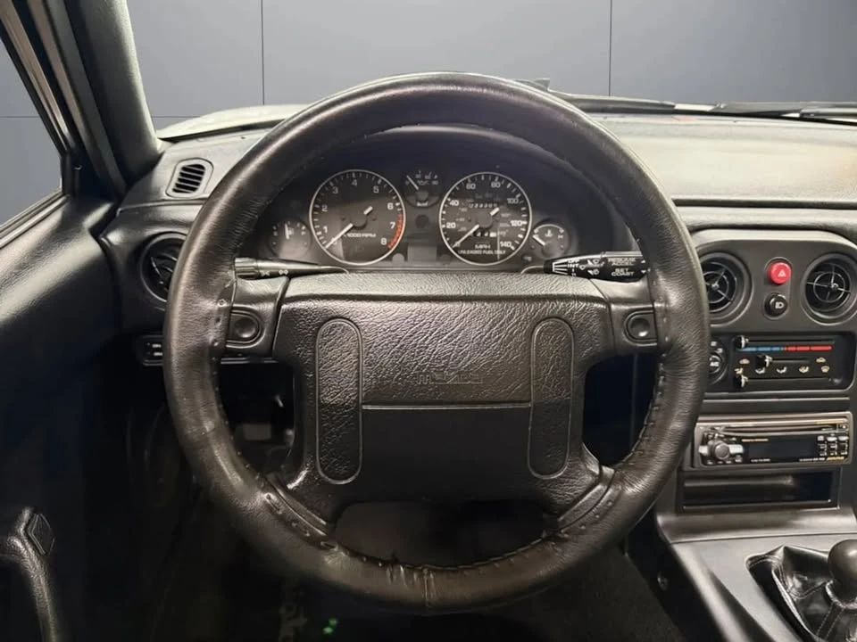 1992 Mazda NA MX-5 Miata - Image 13 of 20