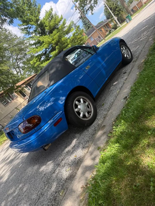 1992 Mazda NA MX-5 Miata - Image 7 of 9