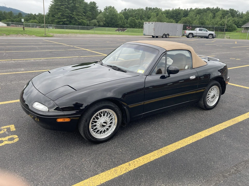 1992 Mazda NA MX-5 Miata - Image 4 of 31
