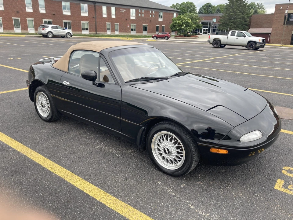 1992 Mazda NA MX-5 Miata - Image 27 of 31