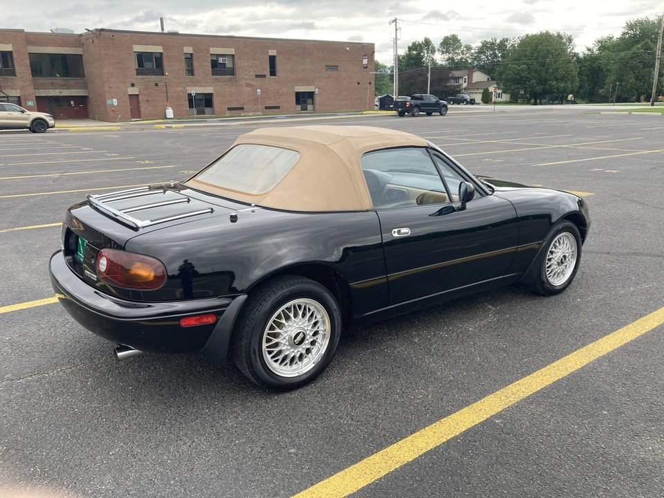 1992 Mazda NA MX-5 Miata - Image 20 of 31