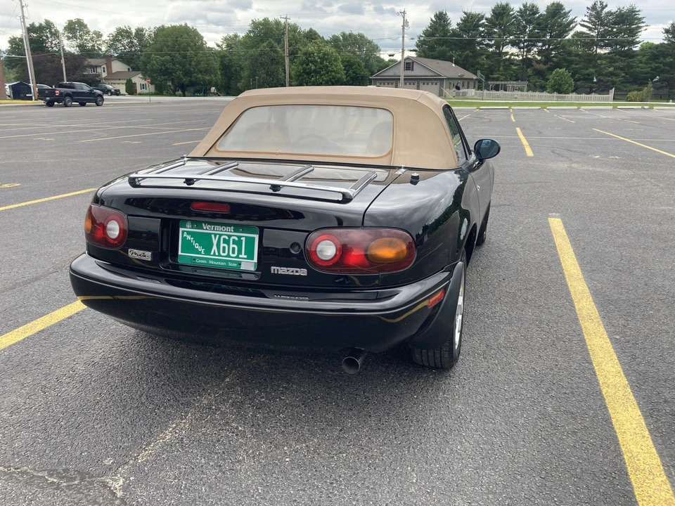 1992 Mazda NA MX-5 Miata - Image 17 of 31