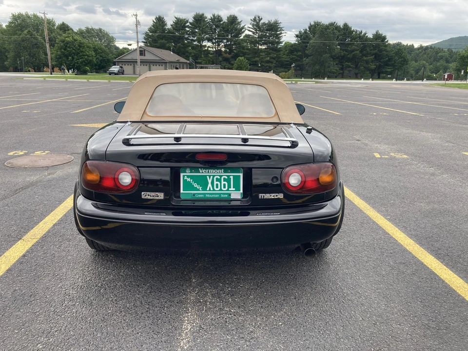 1992 Mazda NA MX-5 Miata - Image 14 of 31