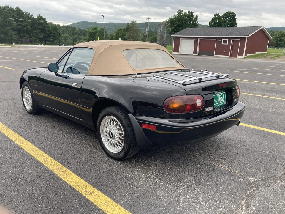1992 Mazda NA MX-5 Miata - Image 10 of 31