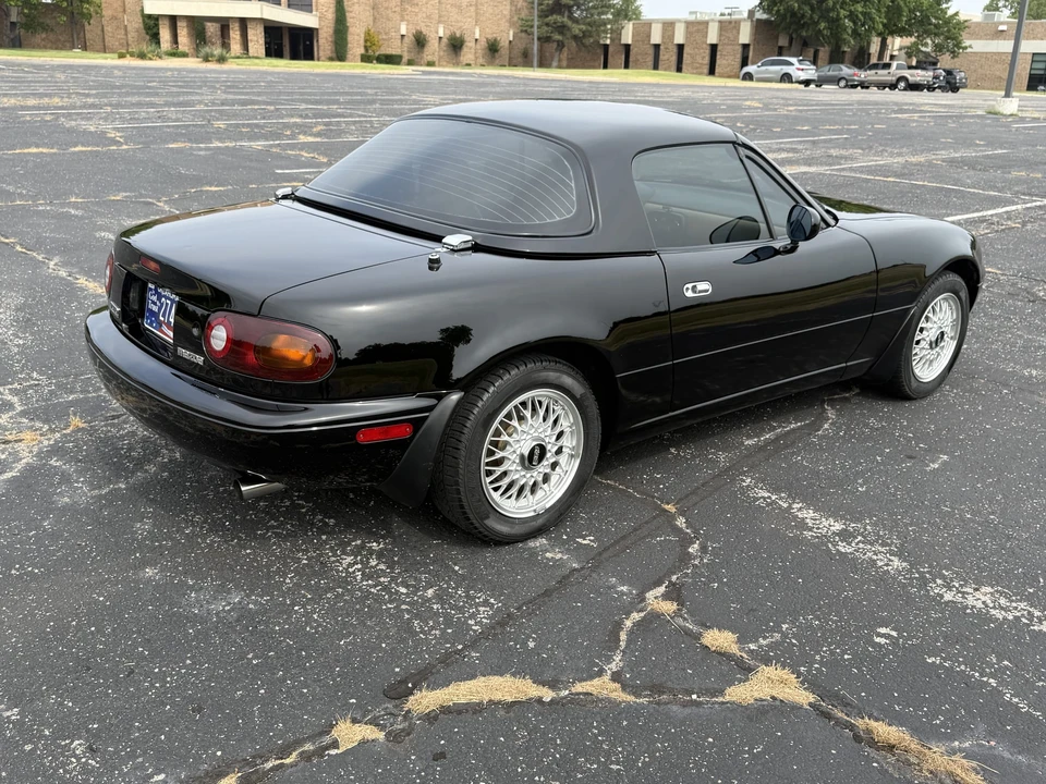1992 Mazda NA MX-5 Miata - Image 11 of 31