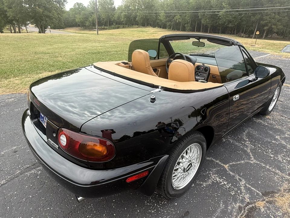 1992 Mazda NA MX-5 Miata - Image 10 of 31