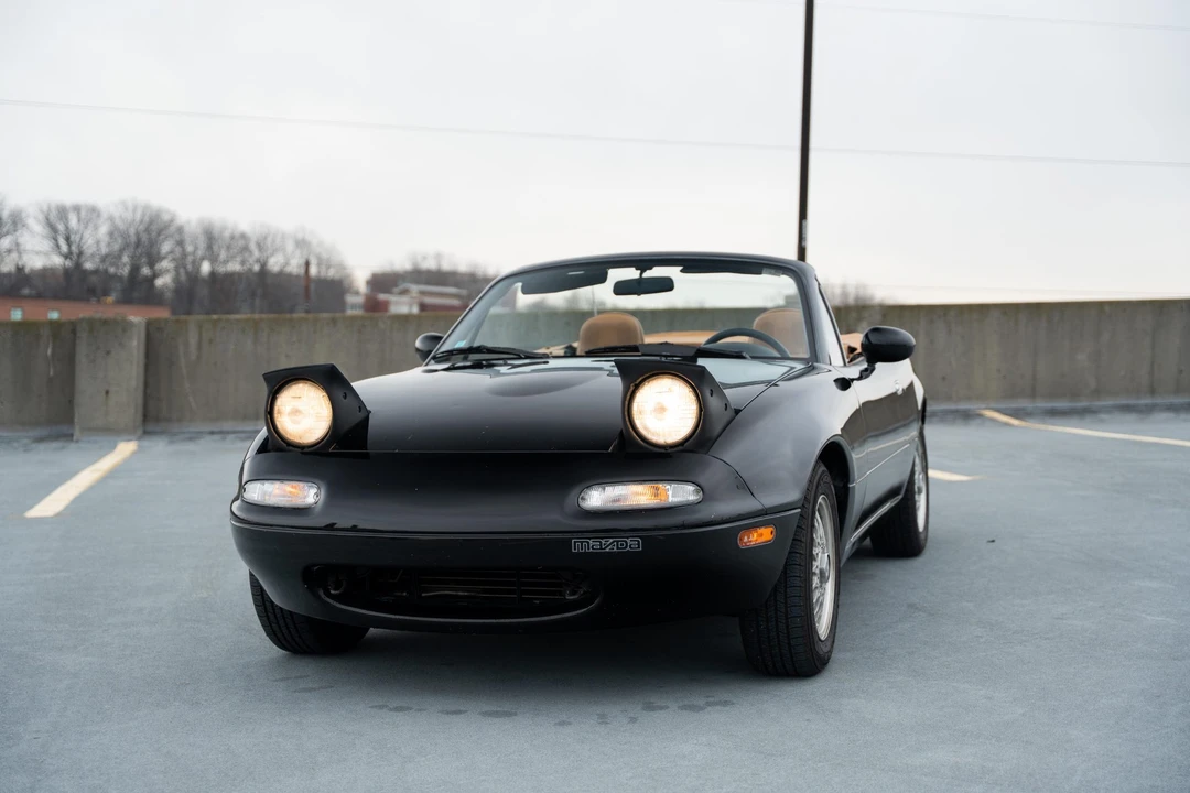 1992 Mazda NA MX-5 Miata - Image 2 of 31