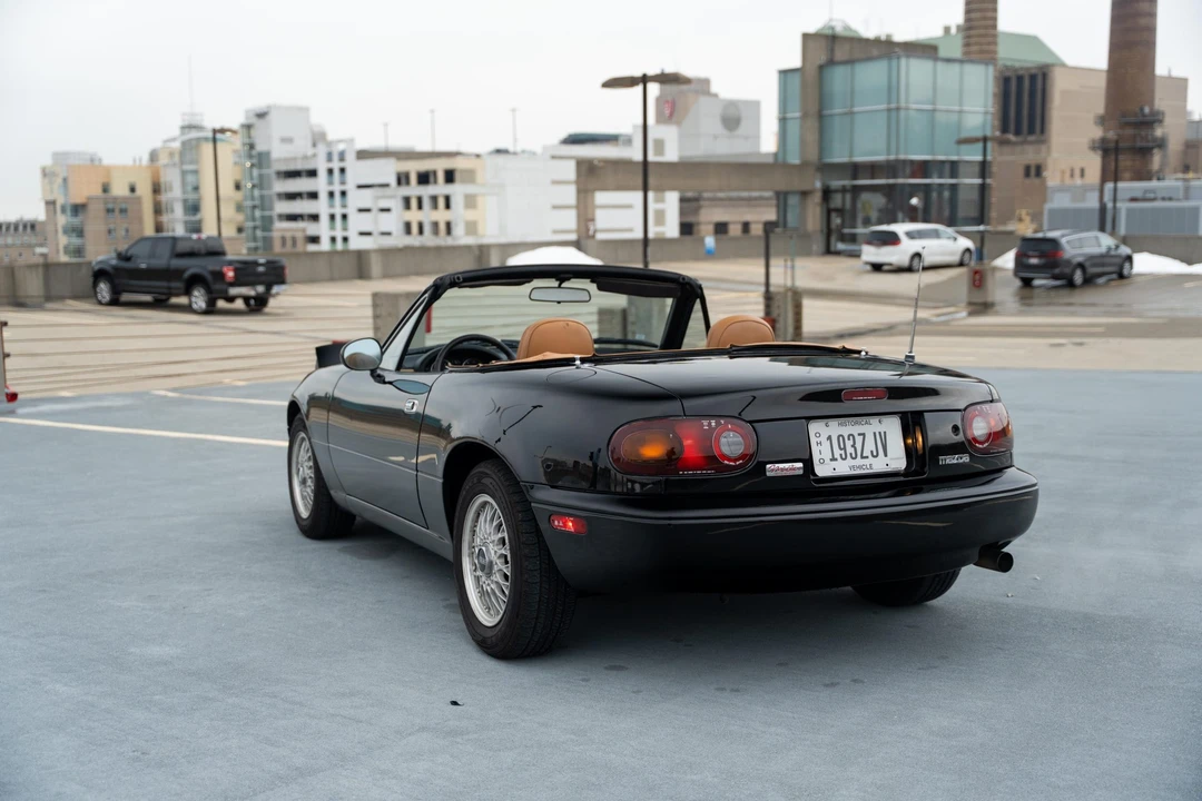 1992 Mazda NA MX-5 Miata - Image 17 of 31