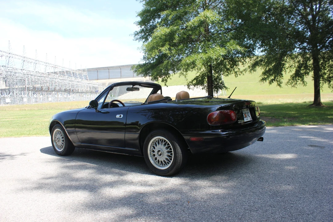 1992 Mazda NA MX-5 Miata - Image 7 of 31