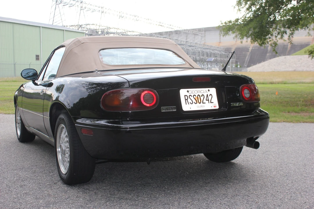 1992 Mazda NA MX-5 Miata - Image 22 of 31