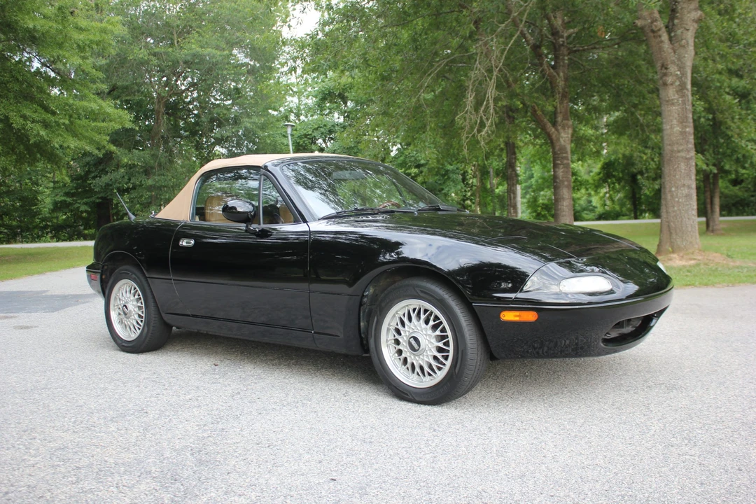 1992 Mazda NA MX-5 Miata - Image 28 of 31