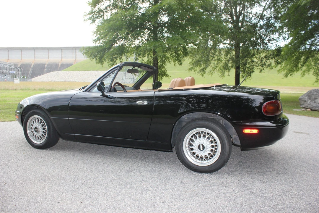 1992 Mazda NA MX-5 Miata - Image 5 of 31