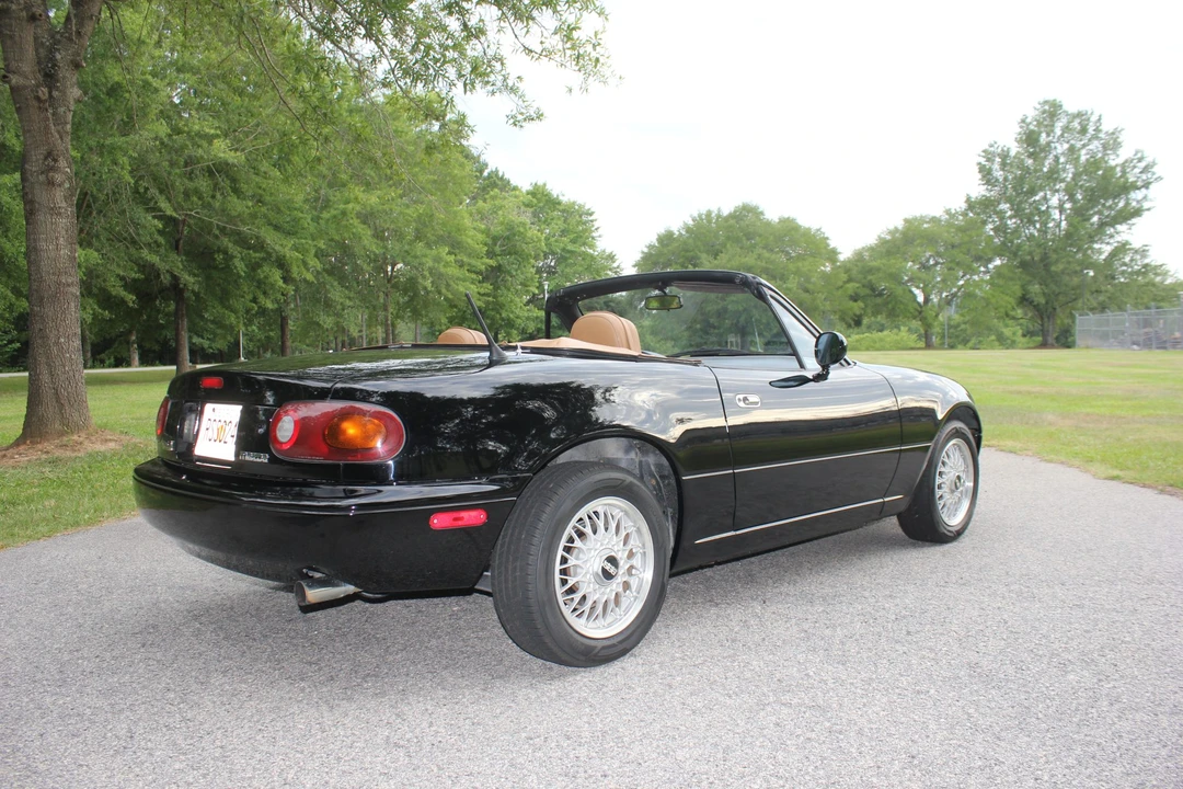 1992 Mazda NA MX-5 Miata - Image 11 of 31