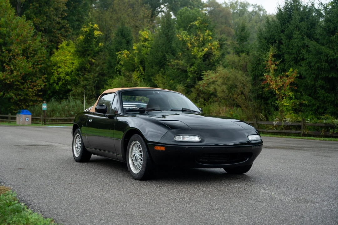 1992 Mazda NA MX-5 Miata - Image 2 of 31