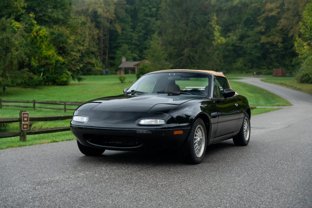1992 Mazda NA MX-5 Miata - Image 5 of 31