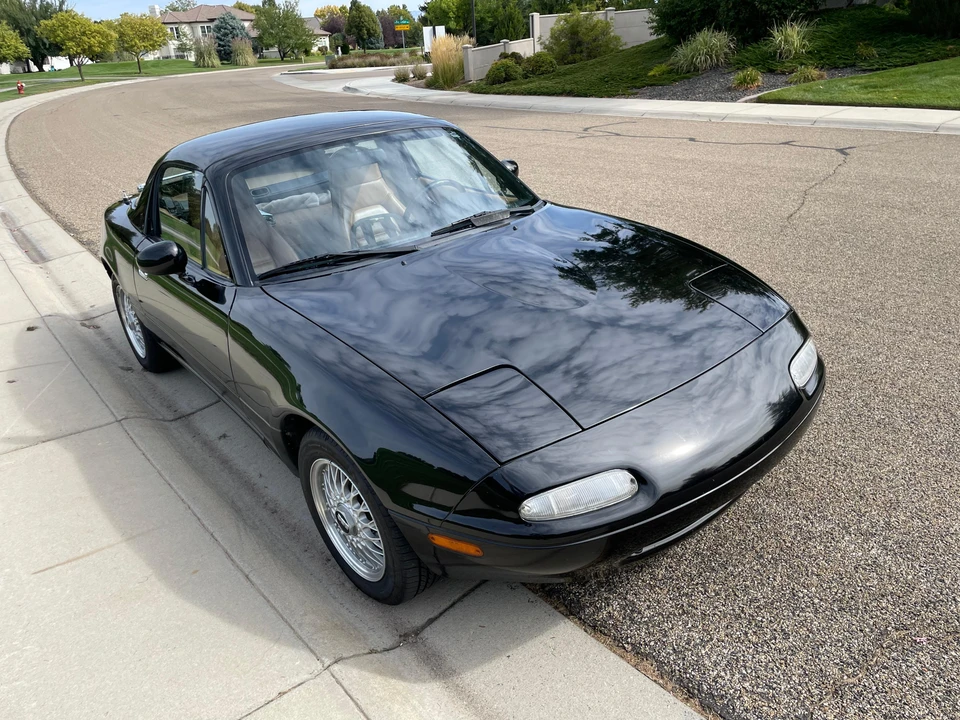 1992 Mazda NA MX-5 Miata - Image 26 of 31