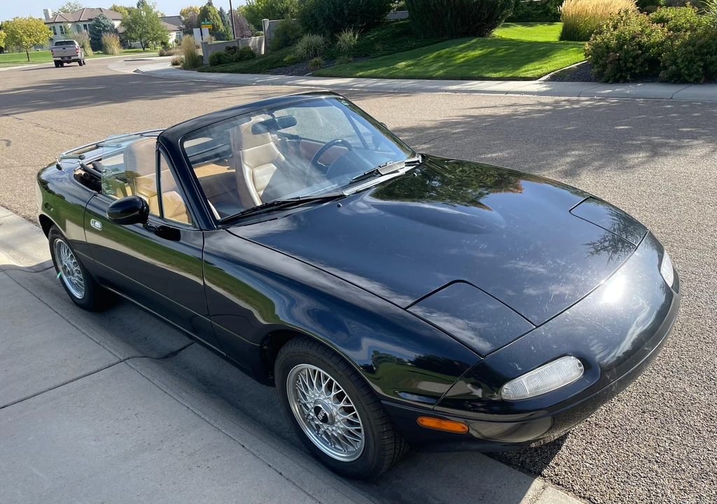 1992 Mazda NA MX-5 Miata - Image 11 of 31