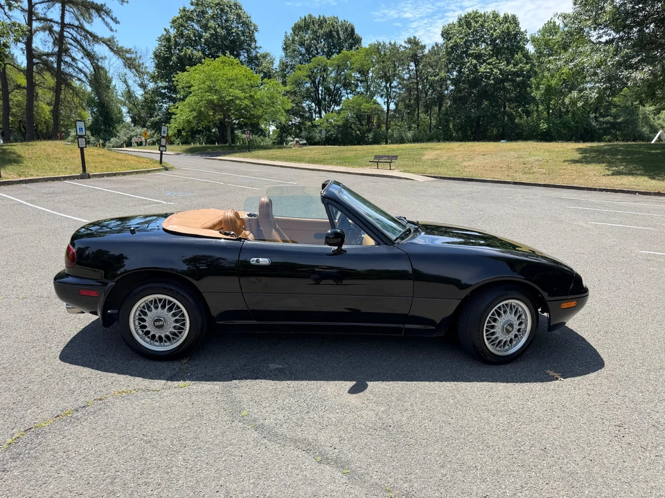 1992 Mazda NA MX-5 Miata - Image 11 of 31