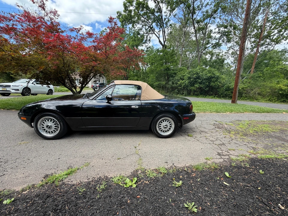 1992 Mazda NA MX-5 Miata - Image 14 of 31