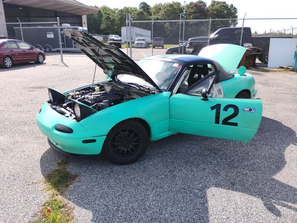 1992 Mazda NA MX-5 Miata - Image 14 of 31