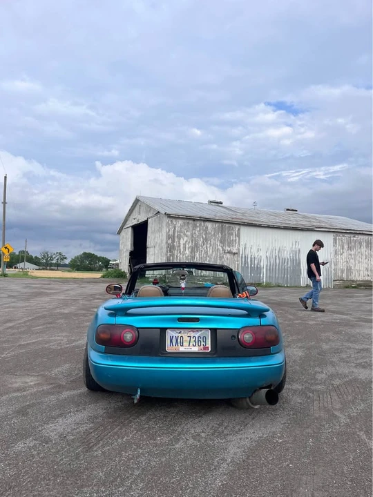 1992 Mazda NA MX-5 Miata - Image 8 of 10