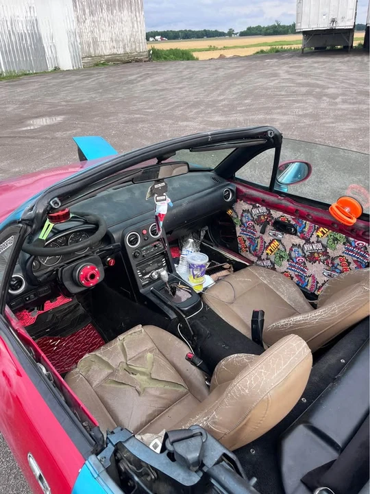 1992 Mazda NA MX-5 Miata - Image 6 of 10