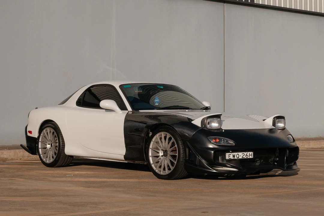 1992 Mazda NA MX-5 Miata - Image 9 of 16