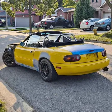 1992 Mazda MX-5 Miata Sunburst Yellow