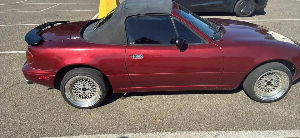 1992 Mazda NA MX-5 Miata - Image 3 of 3