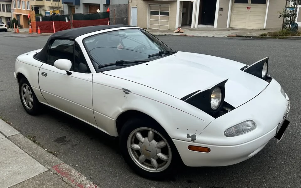 1992 Mazda NA MX-5 Miata - Image 7 of 8