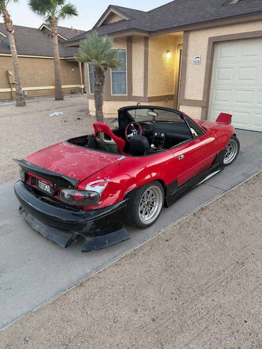 1992 Mazda NA MX-5 Miata - Image 2 of 11